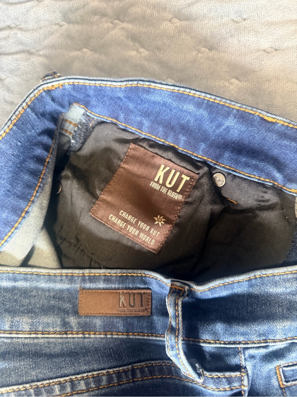 Kut from the Kloth Size 10 Straight Jeans Brand New                        #602 - Picture 6 of 10